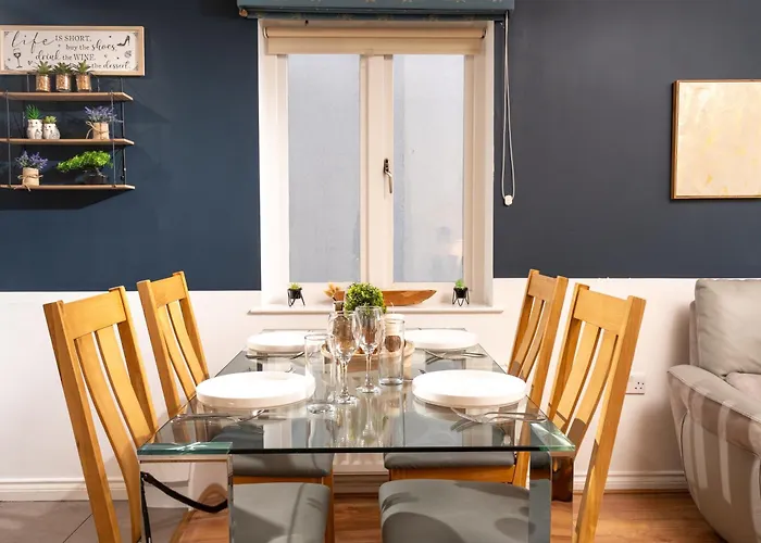 Cathedral Quarter Pad - Stylish Apt - Free Parking
