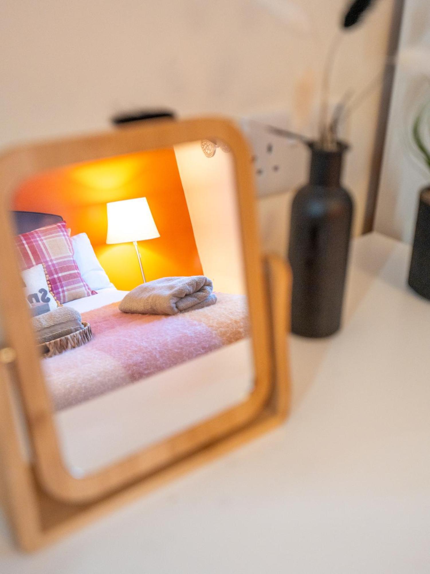 Cathedral Quarter Pad - Stylish - Free Parking Appartement